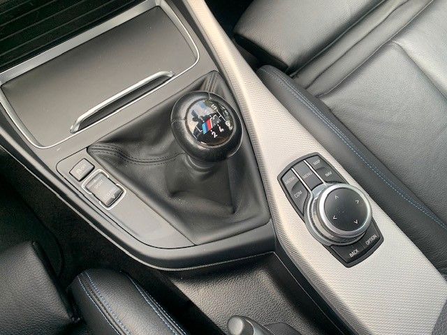 Fahrzeugabbildung BMW 120d M Sport Limousine