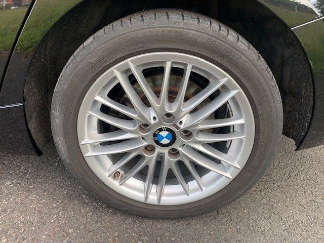 Fahrzeugabbildung BMW 120d M Sport Limousine
