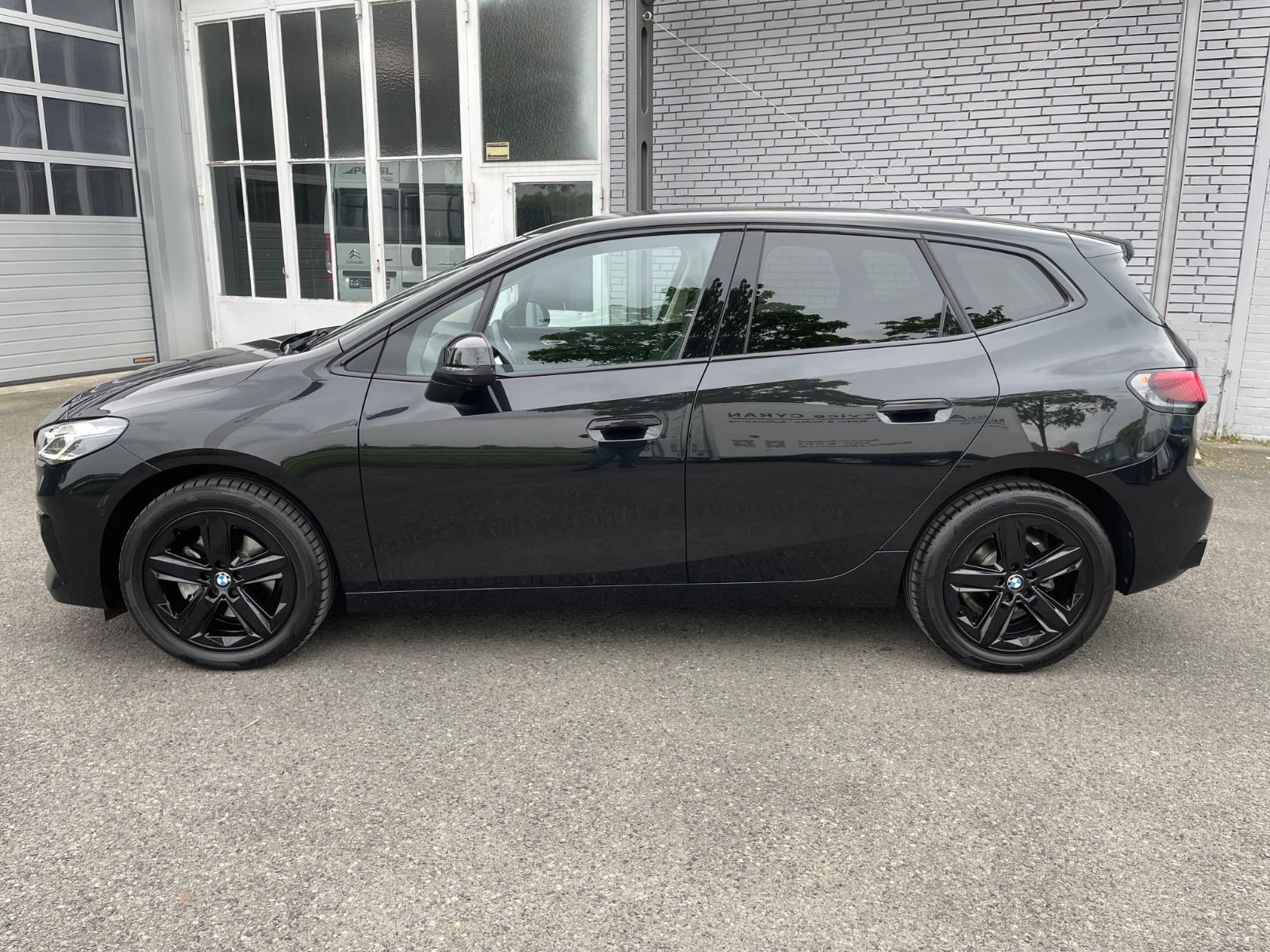 Fahrzeugabbildung BMW 218 Active Tourer