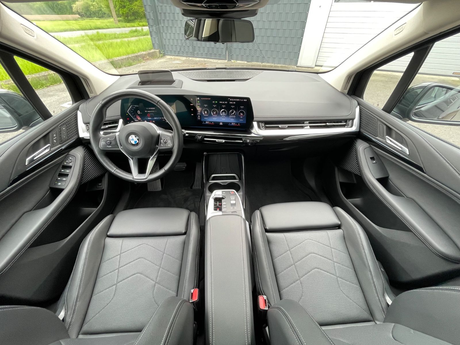 Fahrzeugabbildung BMW 218 Active Tourer