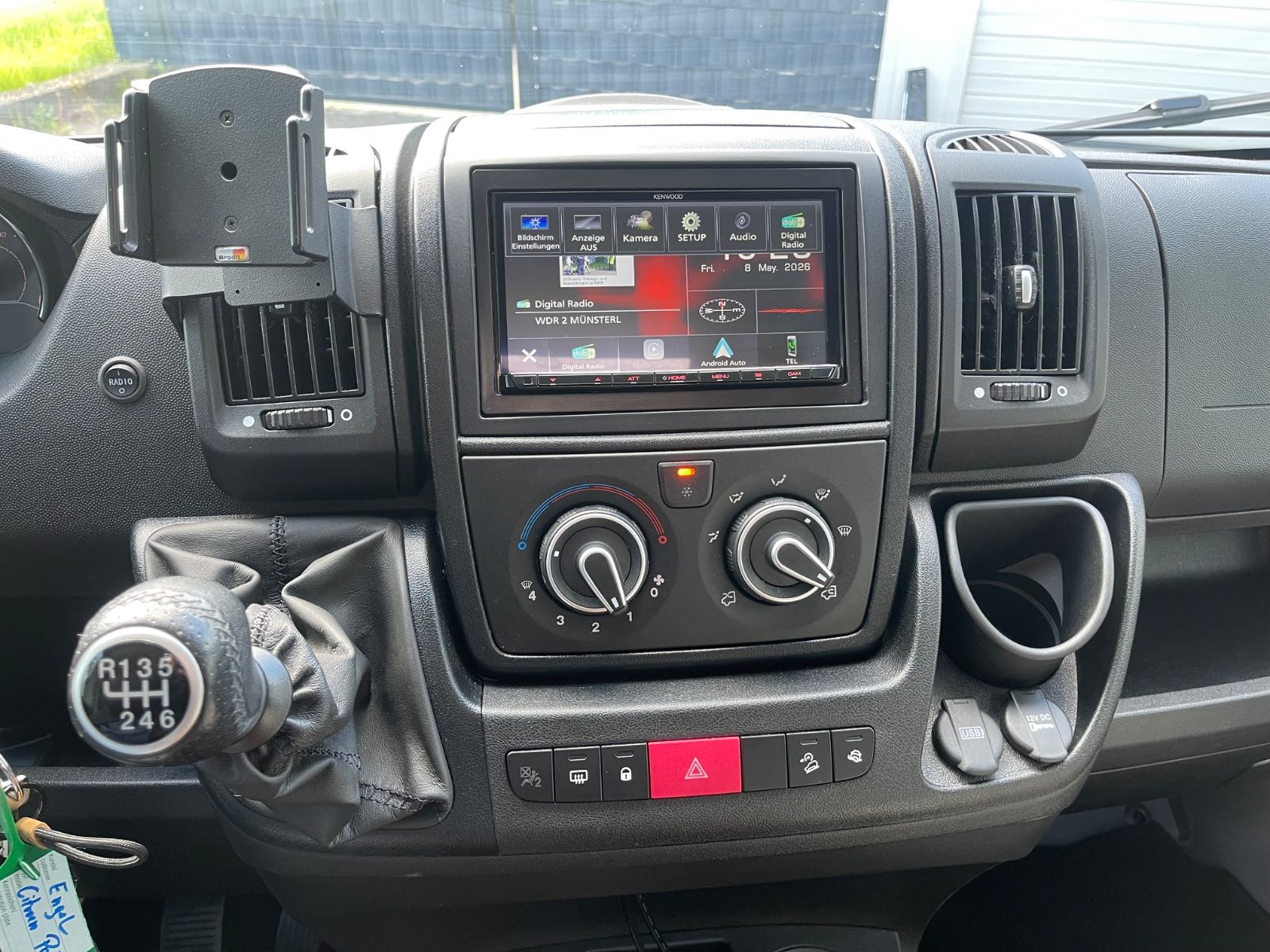 Fahrzeugabbildung Pössl 2 Win Plus Citroen AHK Markise