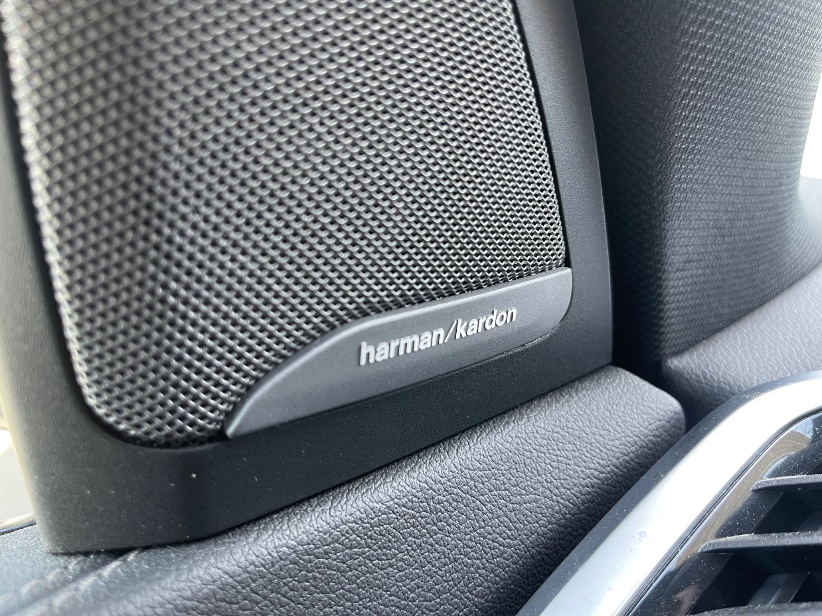 Fahrzeugabbildung BMW X5 xDrive 30 d M Sport