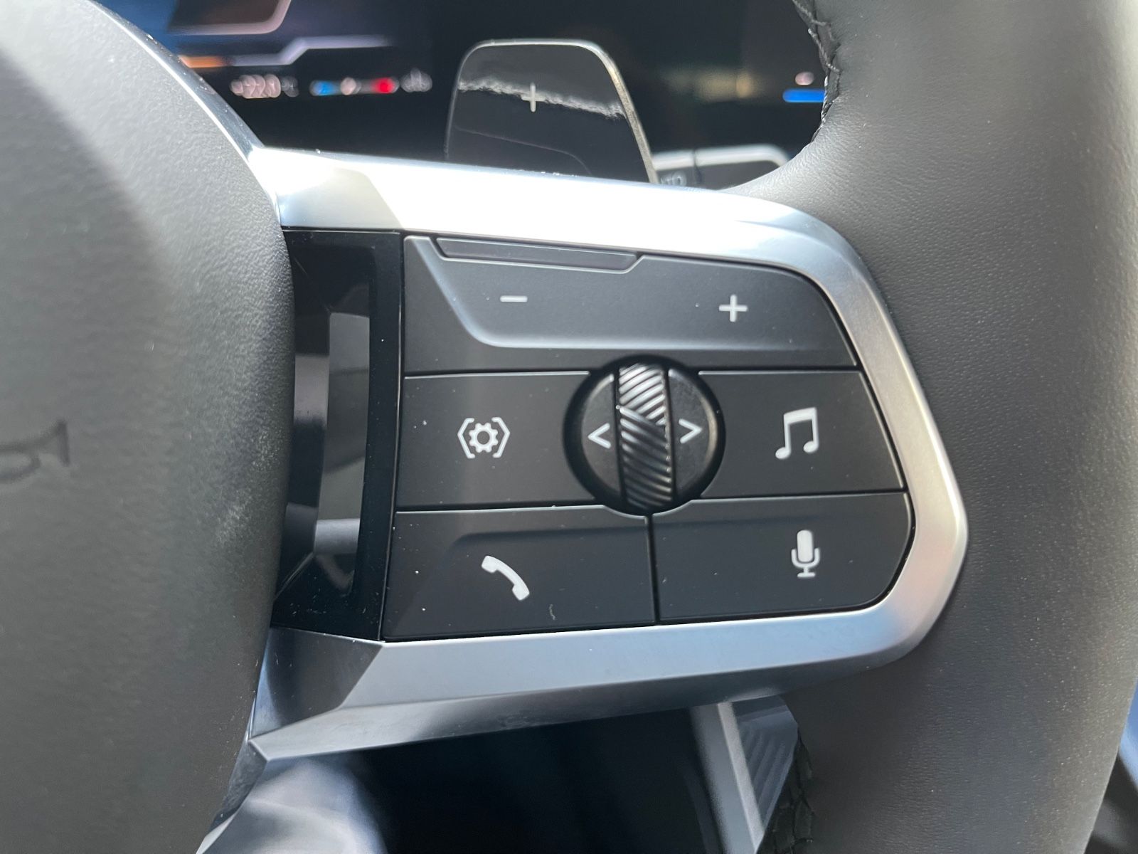 Fahrzeugabbildung BMW 120i M-Sport,NAVI,Head UP,LED uvm.