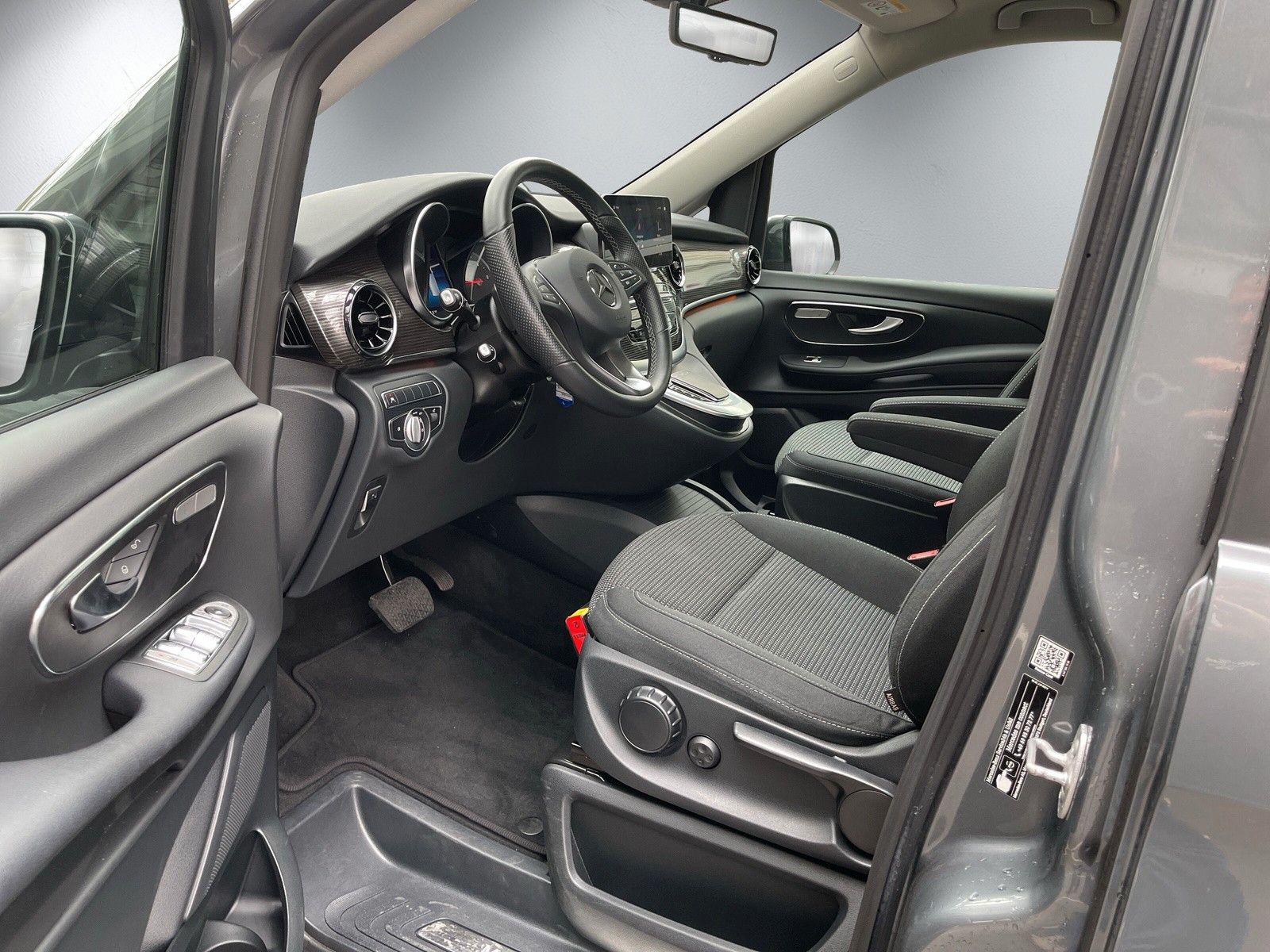 Fahrzeugabbildung Mercedes-Benz V 300 D Edition