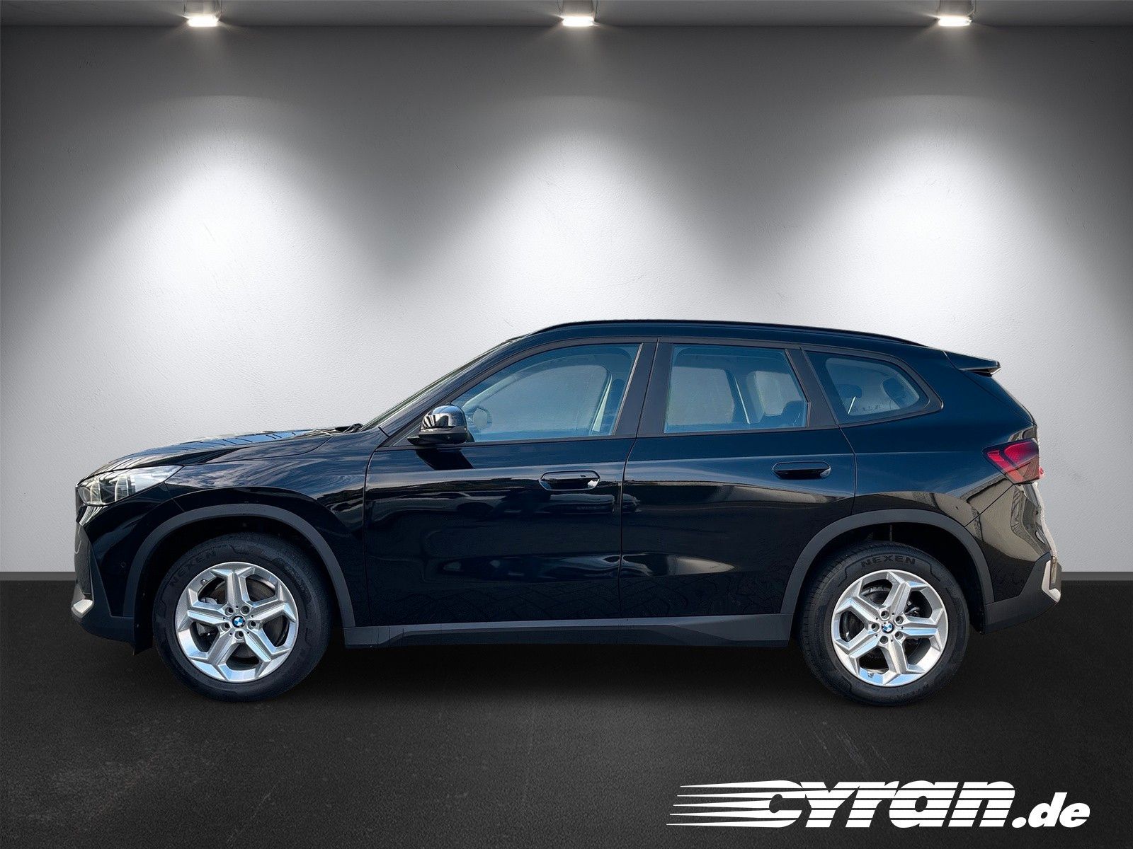 Fahrzeugabbildung BMW X1 sDrive 20 i