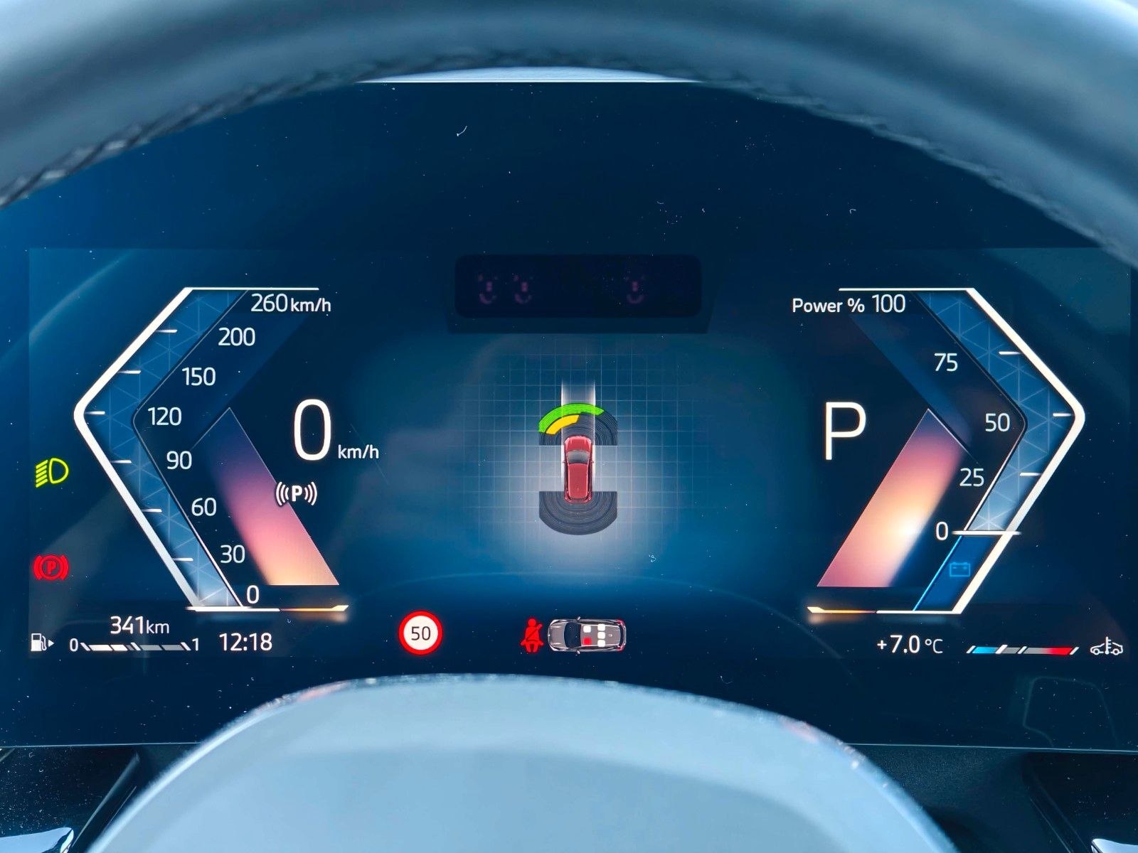 Fahrzeugabbildung BMW 218i Active Tourer