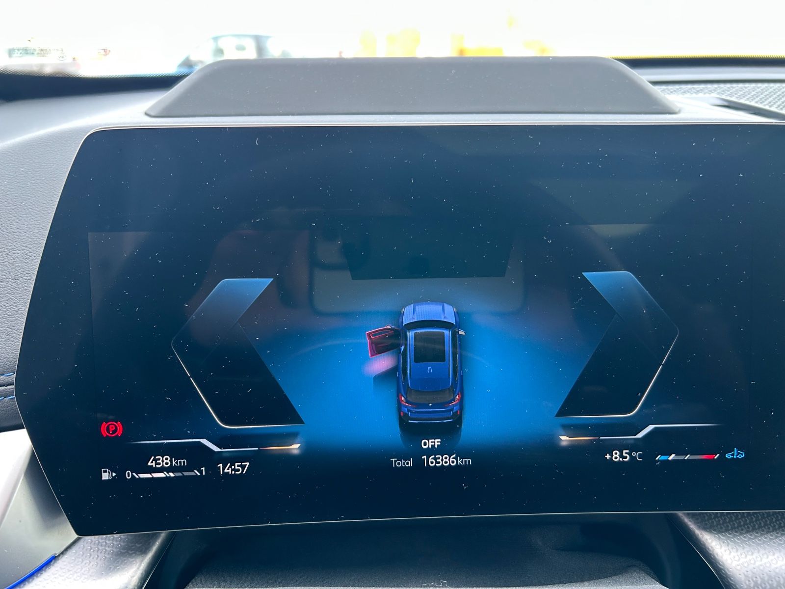 Fahrzeugabbildung BMW X1 20i sDrive M Sport