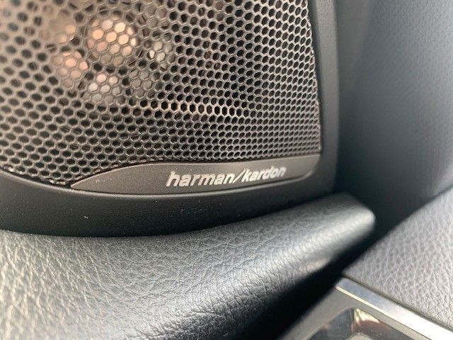 Fahrzeugabbildung BMW 120d M Sport Limousine