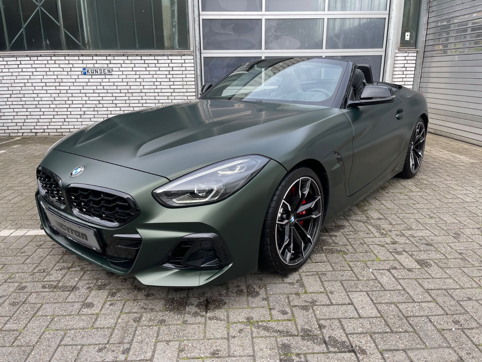 Fahrzeugabbildung BMW Z4 M40