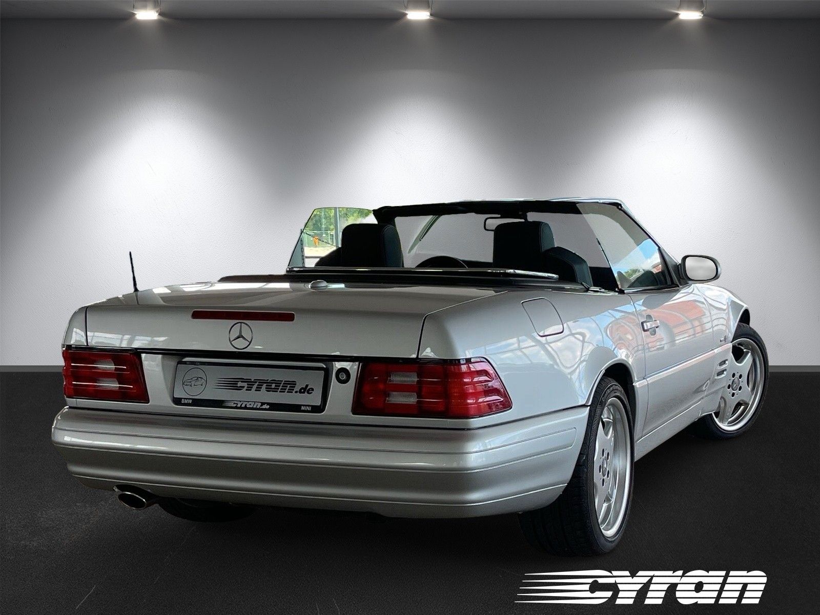 Fahrzeugabbildung Mercedes-Benz SL 320 Final Edition 1Hd 48500km